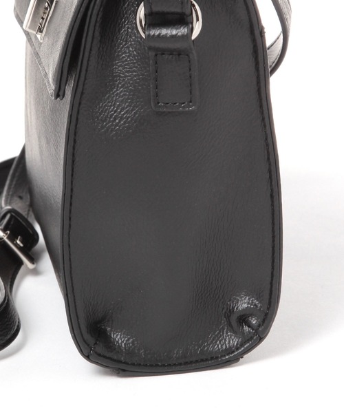 LAKOLE（ラコレ）の「フェイクレザーメタルスクエアミニショルダー / 140066（ショルダーバッグ・メンズ・サンドグレー/ブラック・FREE）」の14枚目の写真