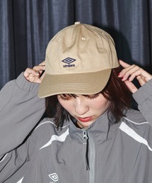 UMBRO（アンブロ）の「UMBRO/アンブロ 別注 UMBRO ワンポイントロゴキャップ/ベースボールキャップ(限定展開)（キャップ・メンズ）」