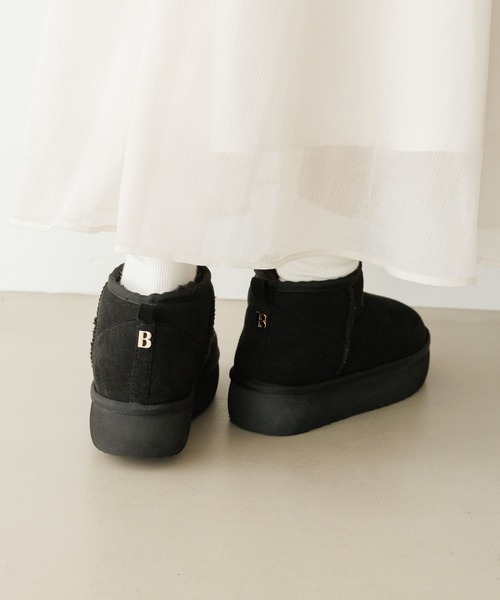 BAYFLOW（ベイフロー）の「[軽量!!抗菌消臭・撥水加工付き]フェイクムートンブーツ（ブーツ・レディース・ベージュ/ブラック/グレー・MEDIUM/LARGE）」の14枚目の写真