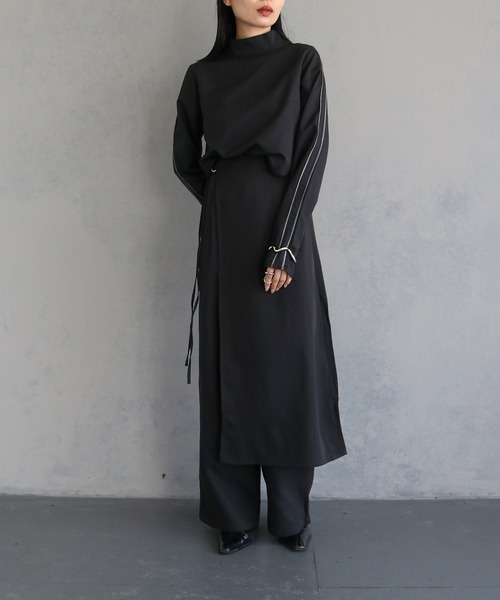 &g'aime（アンジェム）の「【&g’aime】サイドラインクロップドトップス　SIDE LINE CROPPED TOPS（シャツ/ブラウス・レディース・パープル/チャコールグレー/ブラック・FREE）」の10枚目の写真