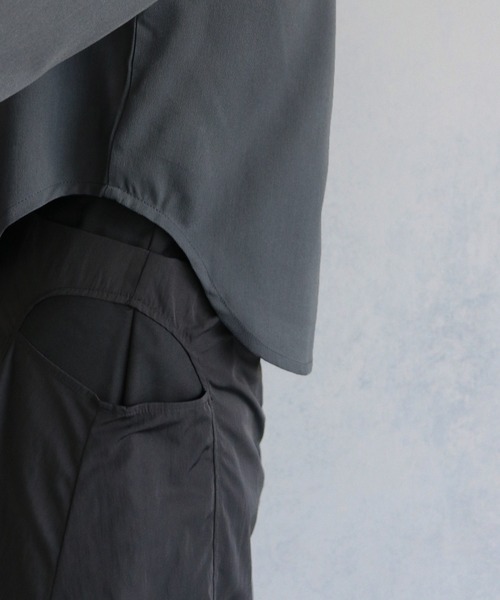 &g'aime（アンジェム）の「【&g’aime】サイドラインクロップドトップス　SIDE LINE CROPPED TOPS（シャツ/ブラウス・レディース・パープル/チャコールグレー/ブラック・FREE）」の19枚目の写真