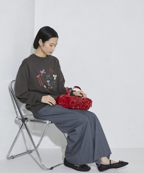 Firsthand（ファーストハンド）の「Firsthand/ファーストハンド オーガニックコットンマルチリボンプリントスウェット（スウェット・レディース・チャコールグレー/オートミール/ネイビー・FREE）」の5枚目の写真