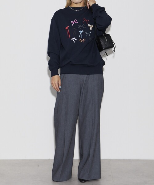 Firsthand（ファーストハンド）の「Firsthand/ファーストハンド オーガニックコットンマルチリボンプリントスウェット（スウェット・レディース・チャコールグレー/オートミール/ネイビー・FREE）」の17枚目の写真