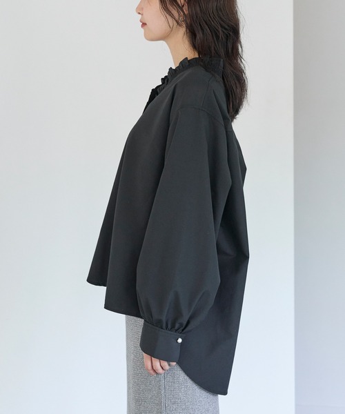 LAVEANGE（ラビアンジェ）の「【好機能シリーズ】接触冷感/UVカット/速乾/シャーリングブラウス（シャツ/ブラウス・レディース・オフホワイト/ブラック/ブルー系その他/ブラック系その他・3L/LL/M/5L/4L）」の12枚目の写真