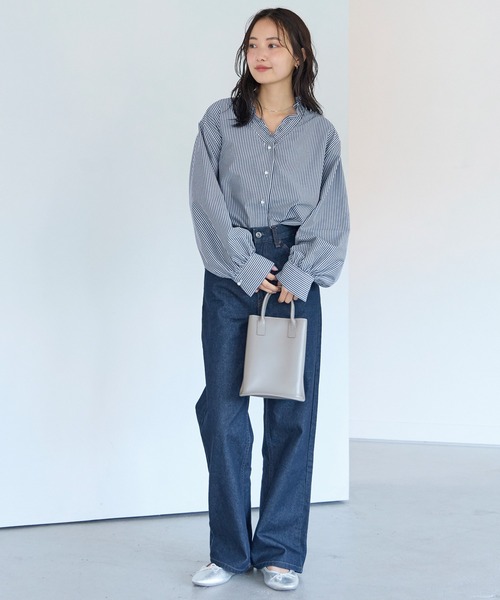 LAVEANGE（ラビアンジェ）の「【好機能シリーズ】接触冷感/UVカット/速乾/シャーリングブラウス（シャツ/ブラウス・レディース・オフホワイト/ブラック/ブルー系その他/ブラック系その他・3L/LL/M/5L/4L）」の5枚目の写真