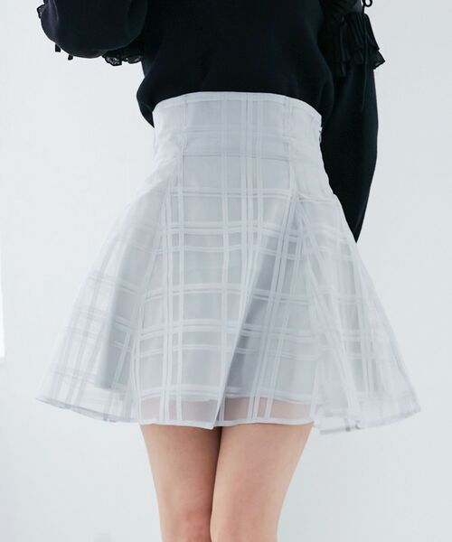 MAJESTIC LEGON（マジェスティックレゴン）の「バックレースアップチェックミニスカート（スカート・レディース・ライトグレー/ブラック・MEDIUM）」の17枚目の写真