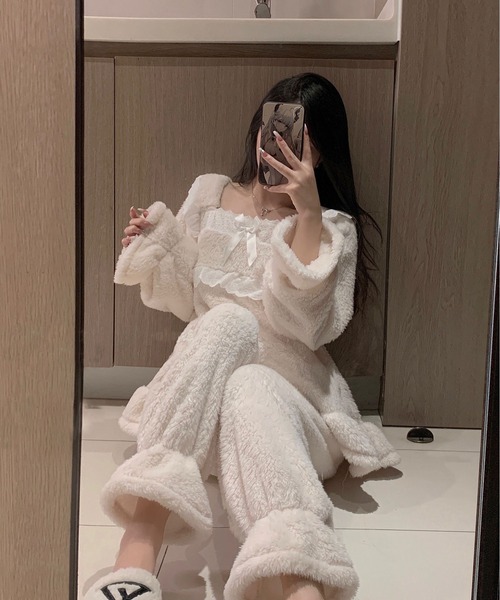 WEGO（ウィゴー）の「WEGO/モコモコファーリボンルームウェア上下セット・ワンピース（ルームウェア/パジャマ・レディース・ホワイト/ホワイト系その他・FREE）」の7枚目の写真