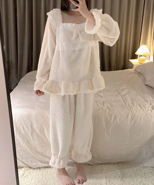 WEGO（ウィゴー）の「WEGO/モコモコファーリボンルームウェア上下セット・ワンピース（ルームウェア/パジャマ・レディース・ホワイト/ホワイト系その他・FREE）」の8枚目の写真