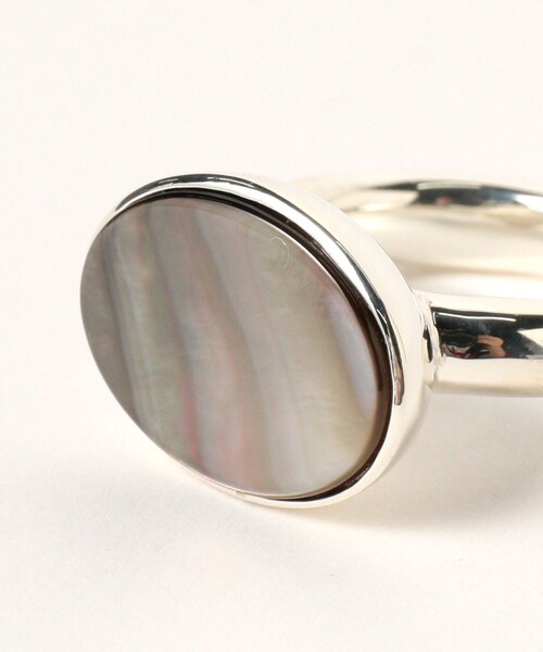 PLOW（プラウ）の「PLOW / ブラックシェル リング（リング・レディース・シルバー・13号/11号）」の5枚目の写真