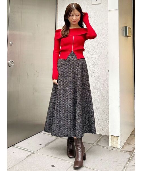 MERCURYDUO（マーキュリーデュオ）の「2WAYオフショルZIPロングスリーブニット（ニット/セーター・レディース・ダークブラウン/レッド/ブラック/アイボリー・FREE）」の6枚目の写真