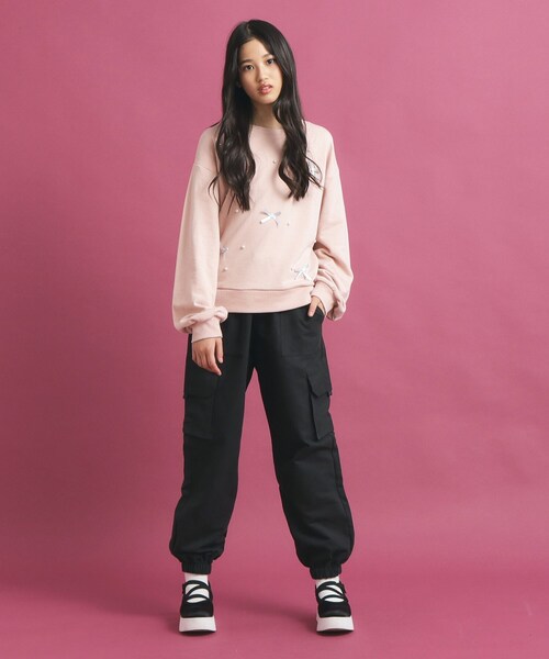 PINK-latte(ピンクラテ)の「ピーチ起毛カーゴパンツ(その他パンツ・キッズ・アイボリー/ブラック/ピンク系・13/14/15 /16)」の5枚目の写真