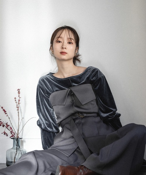 mideal（マイディール）の「center pleats flare pants / センタープリーツフレアパンツ（その他パンツ・レディース・ブラウン/チャコールグレー・SMALL/MEDIUM）」の7枚目の写真