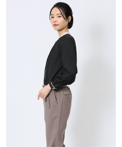 m.f.editorial(エムエフエディトリアル)の「【ストレッチ マシンウォッシャブル】m.f.エディトリアル レディース バンドカラーパイピング 8分袖比翼ブラウス(シャツ/ブラウス・レディース・ホワイト/ベージュ/ネイビー・MEDIUM/LARGE)」の19枚目の写真