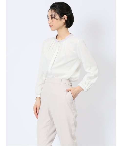 m.f.editorial(エムエフエディトリアル)の「【ストレッチ マシンウォッシャブル】m.f.エディトリアル レディース バンドカラーパイピング 8分袖比翼ブラウス(シャツ/ブラウス・レディース・ホワイト/ベージュ/ネイビー・MEDIUM/LARGE)」の8枚目の写真