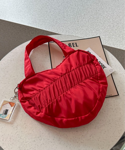 PILIT（ピリット）の「ハート ショルダーバッグ（ショルダーバッグ・レディース・ブラック/レッド・FREE）」の7枚目の写真