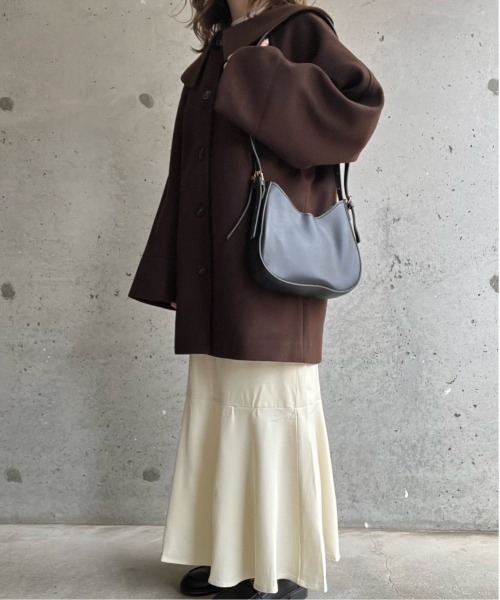 merrylatte(メリーラテ)の「ベルトショルダー2wayバッグ(ショルダーバッグ・レディース・アイボリー/ブラック・FREE)」の10枚目の写真