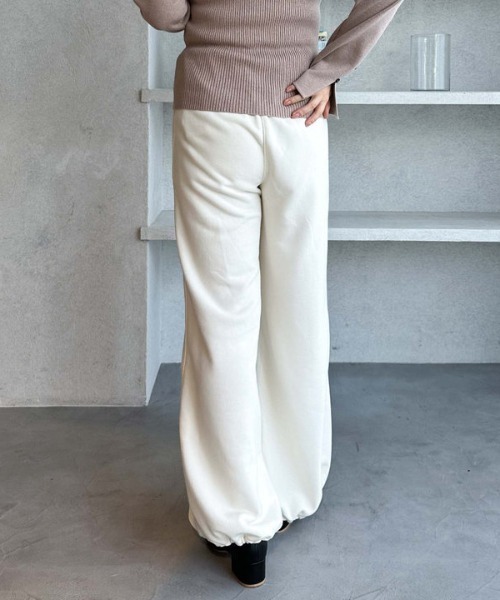 archives（アルシーヴ）の「サイドタックワイドスウェットパンツ（スウェットパンツ・レディース・アイボリー/グレー・MEDIUM）」の8枚目の写真