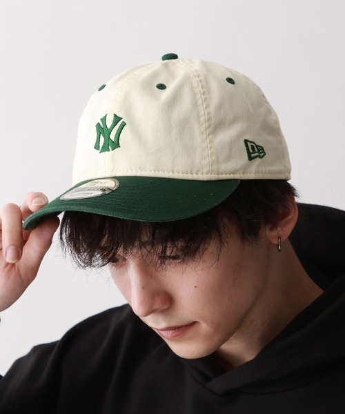 NEW ERA(ニューエラ)の「【NEW ERA】別注/930MLB/2トーンロゴキャップ(キャップ・メンズ・グリーン/ネイビー/ブラック・FREE)」の2枚目の写真