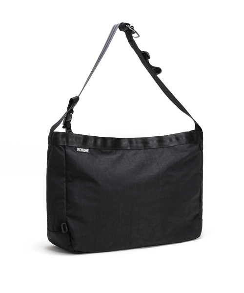 CHROME（クローム）の「［ CHROME / クローム ］NEWSPAPER MESSENGER / ニュースペーパー メッセンジャー バッグ 耐水 26L ビッグショルダーバッグ（ショルダーバッグ・メンズ・ベージュ/ブラック/グレー・FREE）」の8枚目の写真