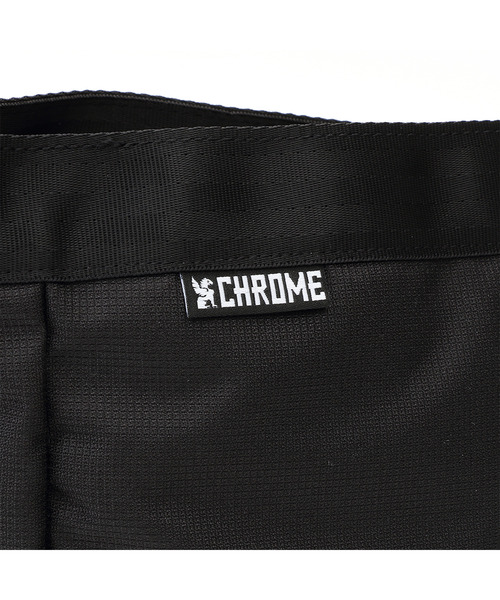 CHROME（クローム）の「［ CHROME / クローム ］NEWSPAPER MESSENGER / ニュースペーパー メッセンジャー バッグ 耐水 26L ビッグショルダーバッグ（ショルダーバッグ・メンズ・ベージュ/ブラック/グレー・FREE）」の22枚目の写真