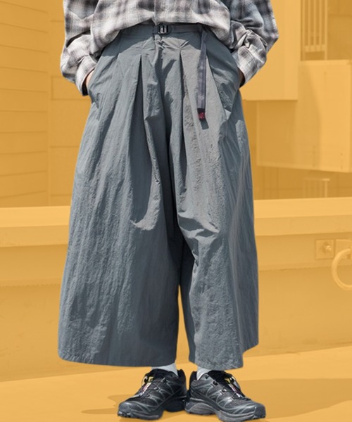 Gramicci(グラミチ)の「Gramicci/グラミチ NYLON FLARE PANT フレアパンツ ガウチョパンツ スカーチョ ワイドパンツ 秋 秋服 2026年秋冬(その他パンツ・レディース・ブラウン/ブラック/オリーブ/ダークネイビー/ベージュ/ブルー系その他/グレー/ダークオリーブ/ストーン・L/M/S)」の3枚目の写真