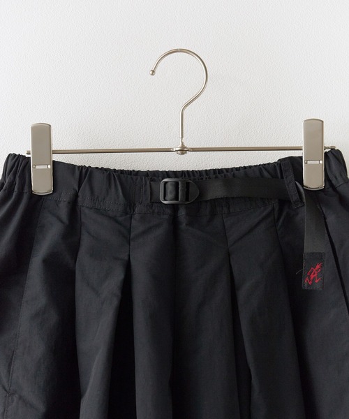 Gramicci(グラミチ)の「Gramicci/グラミチ NYLON FLARE PANT フレアパンツ ガウチョパンツ スカーチョ ワイドパンツ 秋 秋服 2026年秋冬(その他パンツ・レディース・ブラウン/ブラック/オリーブ/ダークネイビー/ベージュ/ブルー系その他/グレー/ダークオリーブ/ストーン・L/M/S)」の10枚目の写真