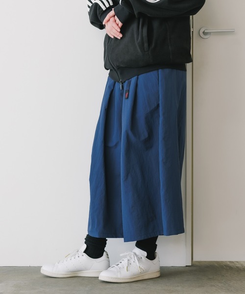 Gramicci(グラミチ)の「Gramicci/グラミチ NYLON FLARE PANT フレアパンツ ガウチョパンツ スカーチョ ワイドパンツ 秋 秋服 2026年秋冬(その他パンツ・レディース・ブラウン/ブラック/オリーブ/ダークネイビー/ベージュ/ブルー系その他/グレー/ダークオリーブ/ストーン・L/M/S)」の16枚目の写真