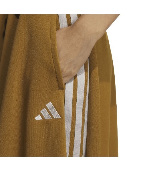adidas(アディダス)の「アディダス adidas スリーストライプス ニットスカート(スカート・レディース・ブルーグレー/キャメル・S/M/L/XL)」の10枚目の写真