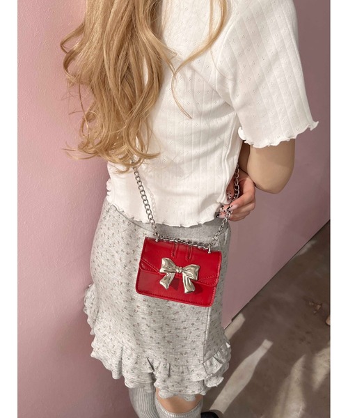 PHILLY（フィリー）の「【PHILLY】メタルリボンミニショルダー（ショルダーバッグ・レディース・レッド/ブラック/ホワイト・FREE）」の3枚目の写真