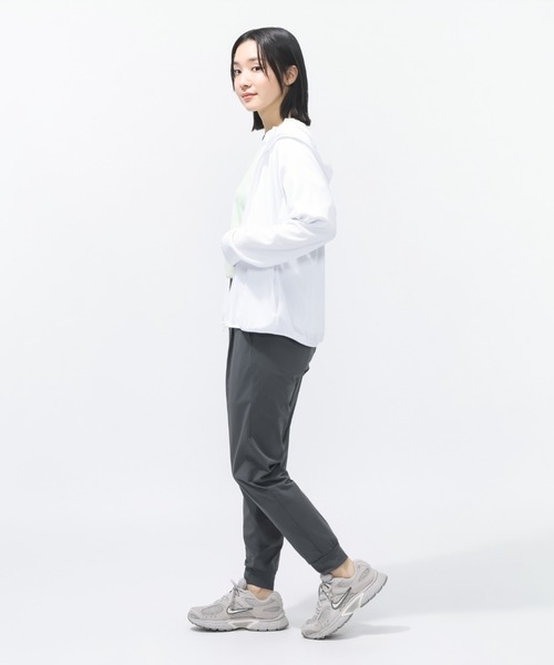 TIGORA(ティゴラ)の「ティゴラ TIGORA UVストレッチジョガーパンツ(その他パンツ・レディース・カーキ/ブラック/ブラウン/チャコールグレー/ネイビー・S/M/L/XL)」の7枚目の写真