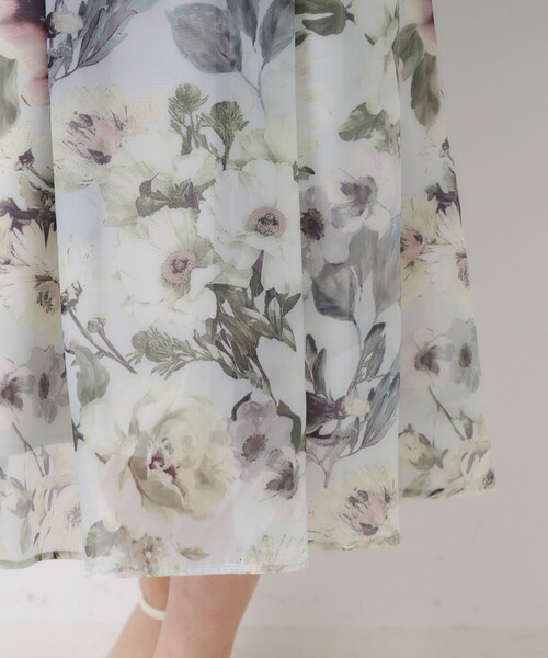 couture brooch（クチュールブローチ）の「【花柄・一枚で着映える・細見え】Summerオーガンフルールワンピース（ワンピース・レディース・ベージュ系その他4/ブラック系/ライトグレー系・36/38/40/42）」の22枚目の写真