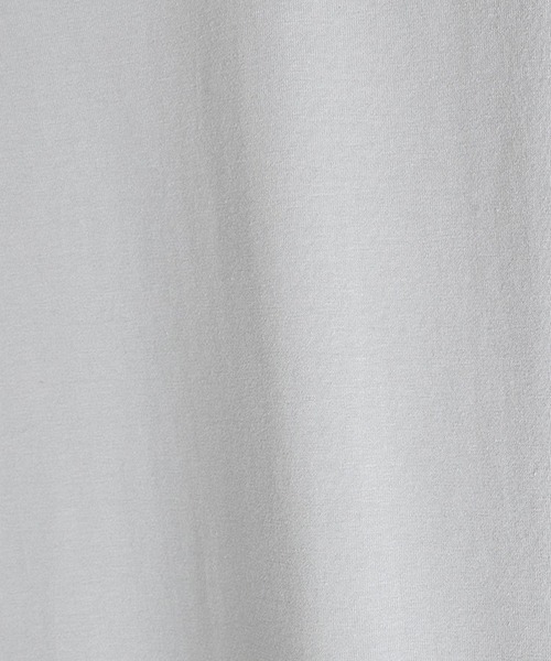 marka（マーカ）の「marka / マーカ：CREW NECK TEE - 40/2 organic cotton knit -：M25A-08CS02B[COR]（Tシャツ/カットソー・メンズ・チャコールグレー/ライトグレー・2/3/1）」の5枚目の写真