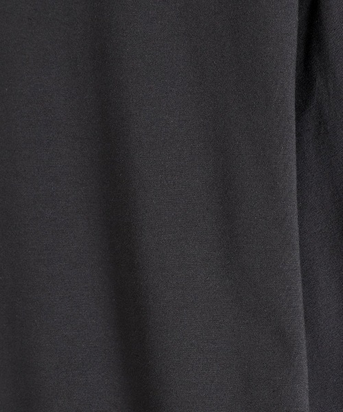 marka（マーカ）の「marka / マーカ：CREW NECK TEE - 40/2 organic cotton knit -：M25A-08CS02B[COR]（Tシャツ/カットソー・メンズ・チャコールグレー/ライトグレー・2/3/1）」の12枚目の写真