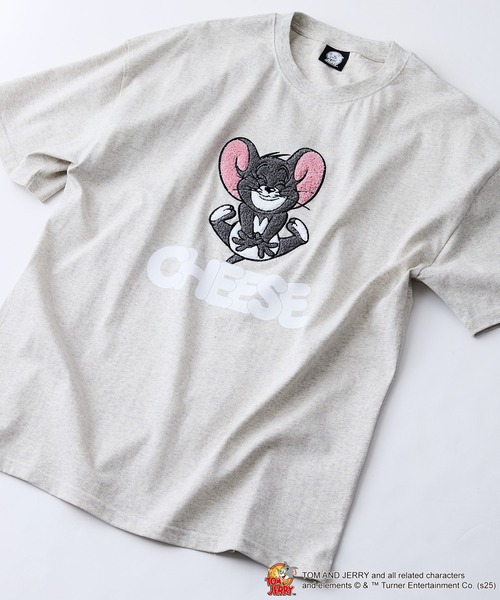 Tom＆Jerry（トムアンドジェリー）の「【TOM AND JERRY/トムとジェリー】オリジナルデザインTシャツ ジェリー　タフィー　ドロップショルダー ビッグシルエット　ユニセックス（Tシャツ/カットソー・メンズ・パープル系その他3/ホワイト系その他2/ベージュ系その他2/ホワイト系その他3/ベージュ系その他/ブルー系その他/ベージュ系その他5/ホワイト系その他4/ブラック系その他4/パープル系その他5/ベージュ系その他6/ブルー系その他7/ホワイト系その他7/ブラック系その他6・X-LARGE/LARGE/SMALL/MEDIUM）」の8枚目の写真