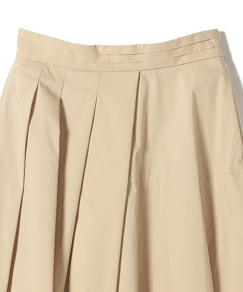 SHIPS（シップス）の「SHIPS Primary Navy Label:〈手洗い可能〉アシメ タック スカート（スカート・レディース・ネイビー/ベージュ/ブラック・38/36）」の11枚目の写真