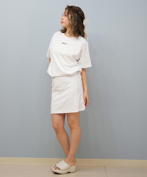 RVCA(ルーカ)の「RVCA/ルーカ ワンピース ショート丈 ワンポイントロゴ BF04C-350(ワンピース・レディース・グレー/ブラック/ホワイト・S/M)」の9枚目の写真