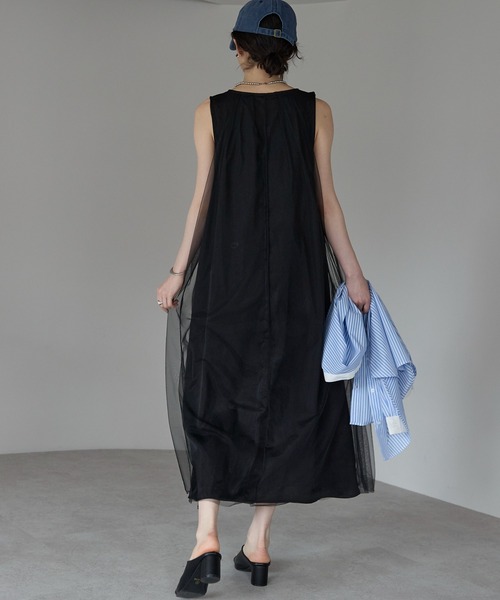 each（イーチ）の「シフォンレイヤードノースリワンピ（ワンピース・レディース・ベージュ/ブラック・FREE）」の11枚目の写真