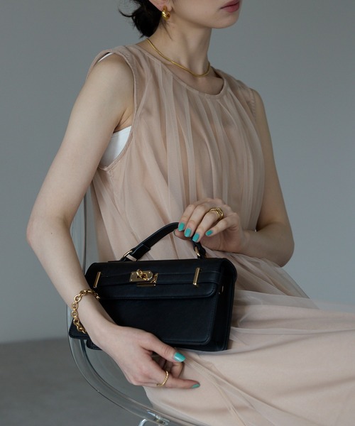 each（イーチ）の「シフォンレイヤードノースリワンピ（ワンピース・レディース・ベージュ/ブラック・FREE）」の17枚目の写真