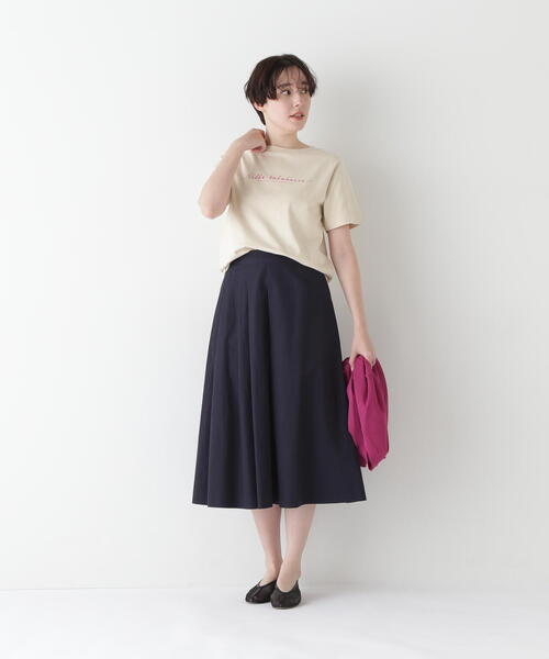human woman(ヒューマンウーマン)の「◆C/Lウェザーアシンメトリータックスカート(スカート・レディース・ベージュ/ネイビー・SMALL/MEDIUM)」の19枚目の写真