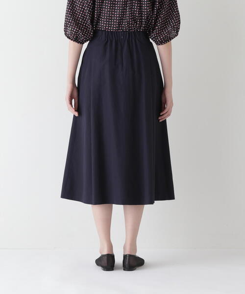 human woman(ヒューマンウーマン)の「◆C/Lウェザーアシンメトリータックスカート(スカート・レディース・ベージュ/ネイビー・SMALL/MEDIUM)」の21枚目の写真