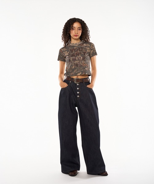 WISH FOR EVER(ウィッシュフォーエバー)の「LOGO PICHI & TIGHT SHORT TEE / ロゴピチ&タイトショートT(Tシャツ/カットソー・メンズ・ブラック/その他/ダークブラウン/ライトホワイト・SMALL/MEDIUM/LARGE/X-SMALL)」の15枚目の写真