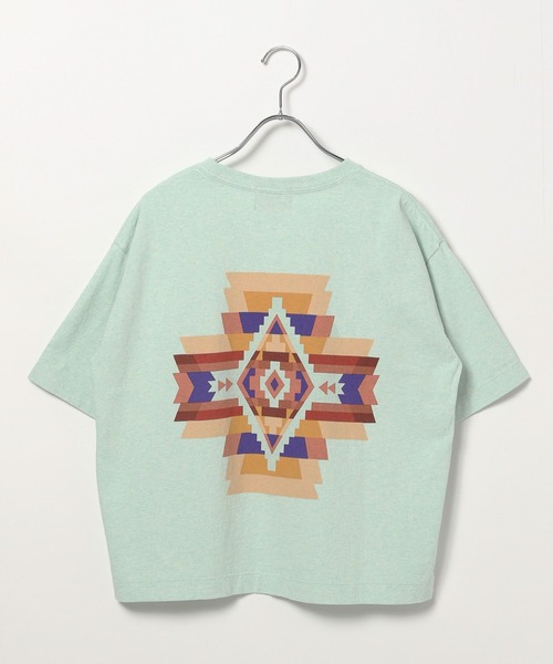 PENDLETON(ペンドルトン)の「【PENDLETON(ペンドルトン)】別注バックプリントT(Tシャツ/カットソー・レディース・オフホワイト/グリーン/ピンク・FREE)」の13枚目の写真
