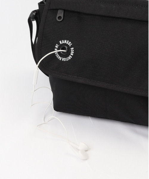 KANGOL(カンゴール)の「KANGOL カンゴール ショルダーバッグ 250-3057(ショルダーバッグ・レディース・カーキ/ブラック/ベージュ・FREE)」の4枚目の写真