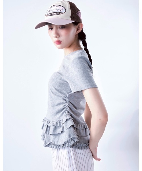 Smyeon（スミョン）の「Frill crewneck T-shirt/フリルクルーネックT
