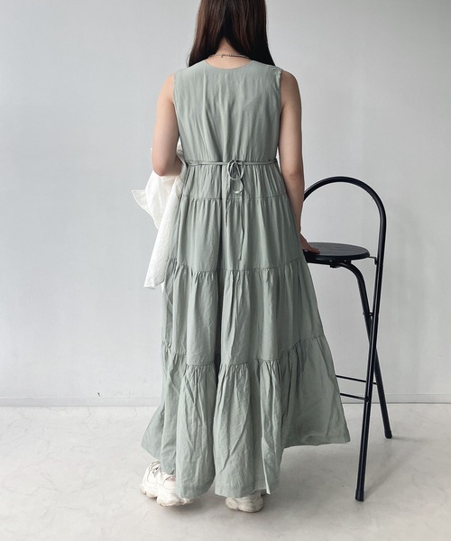 AS KNOW AS plus（アズノゥアズプラス）の「●ノースリーブティアードワンピース（ワンピース・レディース・ブラック/オレンジ/ライトカーキ・FREE）」の11枚目の写真