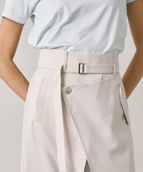 UNITED TOKYO(ユナイテッドトウキョウ)の「【再入荷なし!】ACETATEラップスカート|細見え/ウォッシャブル/セットアップ/防シワ/ストレッチ/吸湿性/オフィスカジュアル/秋服(スカート・レディース・アイボリー/ブラック/グレー・1/2)」の12枚目の写真