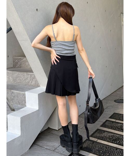 MURUA(ムルーア)の「ロゴプレートスクエアキャミ(キャミソール・レディース・ホワイト/ブラック/グレー・FREE)」の10枚目の写真