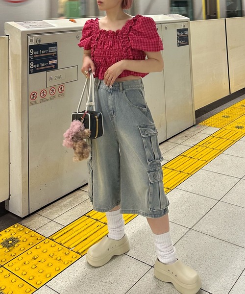 Alley Tokyo(アリートーキョー)の「ギンガムフリフリブラウス(シャツ/ブラウス・レディース・サックスブルー/イエロー/ピンク・F)」の9枚目の写真