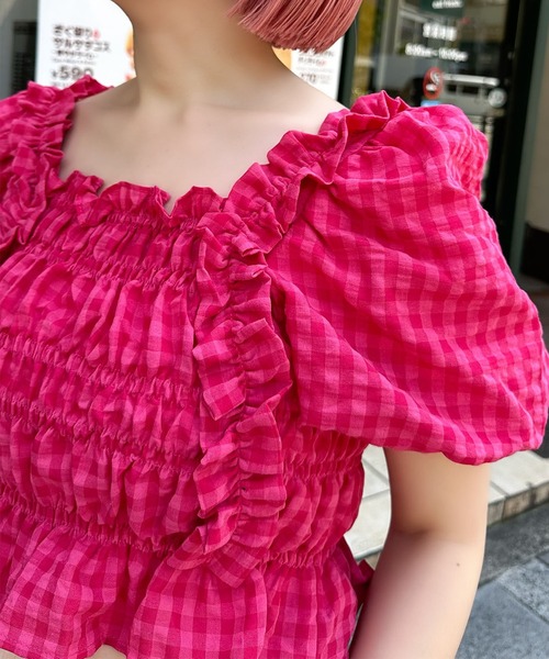 Alley Tokyo(アリートーキョー)の「ギンガムフリフリブラウス(シャツ/ブラウス・レディース・サックスブルー/イエロー/ピンク・F)」の4枚目の写真