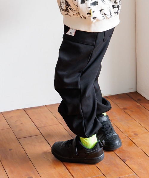 MAKE YOUR DAY（メイクユアデイ）の「無地カットソーパラシュートパンツ■80～140cm（スウェットパンツ・キッズ・ワインレッド/グレー/ブラック・90/140/130/120/110/100/80）」の12枚目の写真